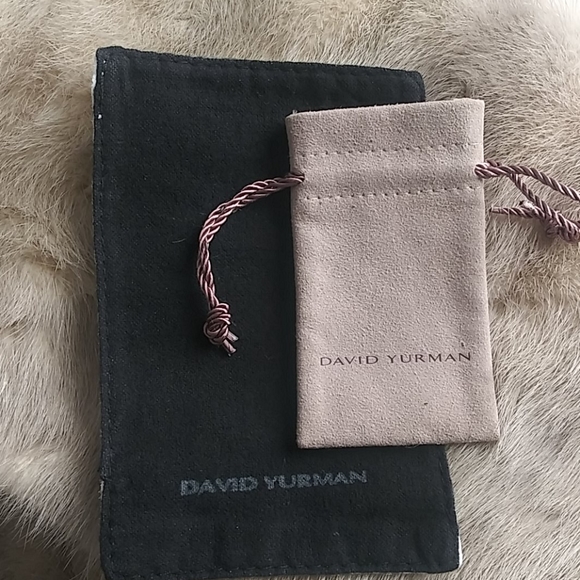 David Yurman Jewelry Pouch & Polishing Cloth 2 Set - Picture 2 of 6